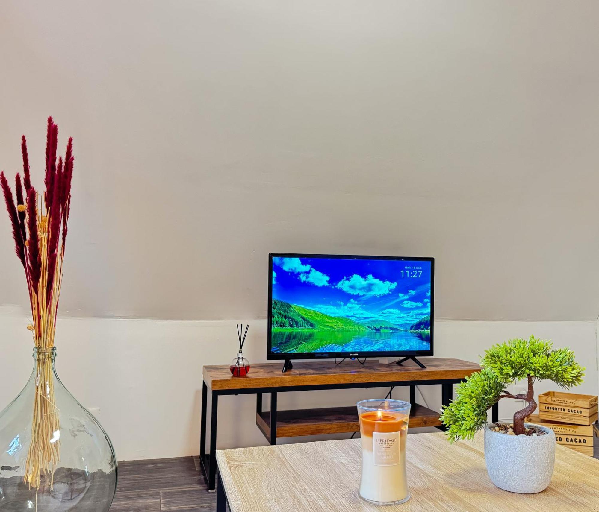 Apartment La Douceur - Hypercentre Pieton De - Cozy Troyes